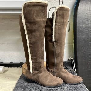 NWOB Avon Cushion Walk over the knee‎ suede boots brown size 7